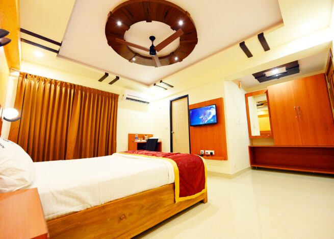 BALAJI INN - STANDARD AC ROOMS